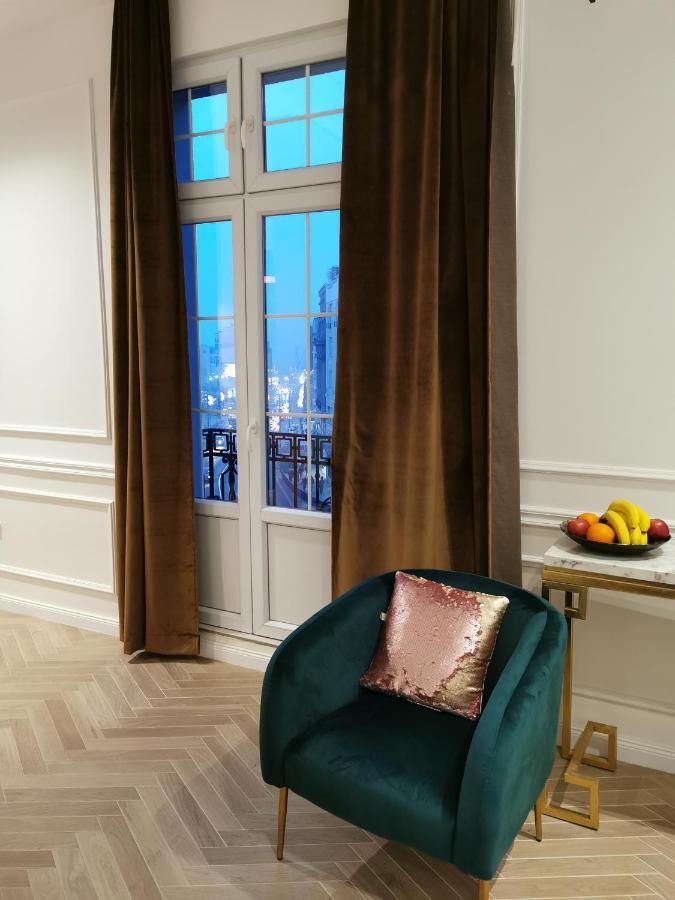 Max Central Apartment Belgrado Exterior foto