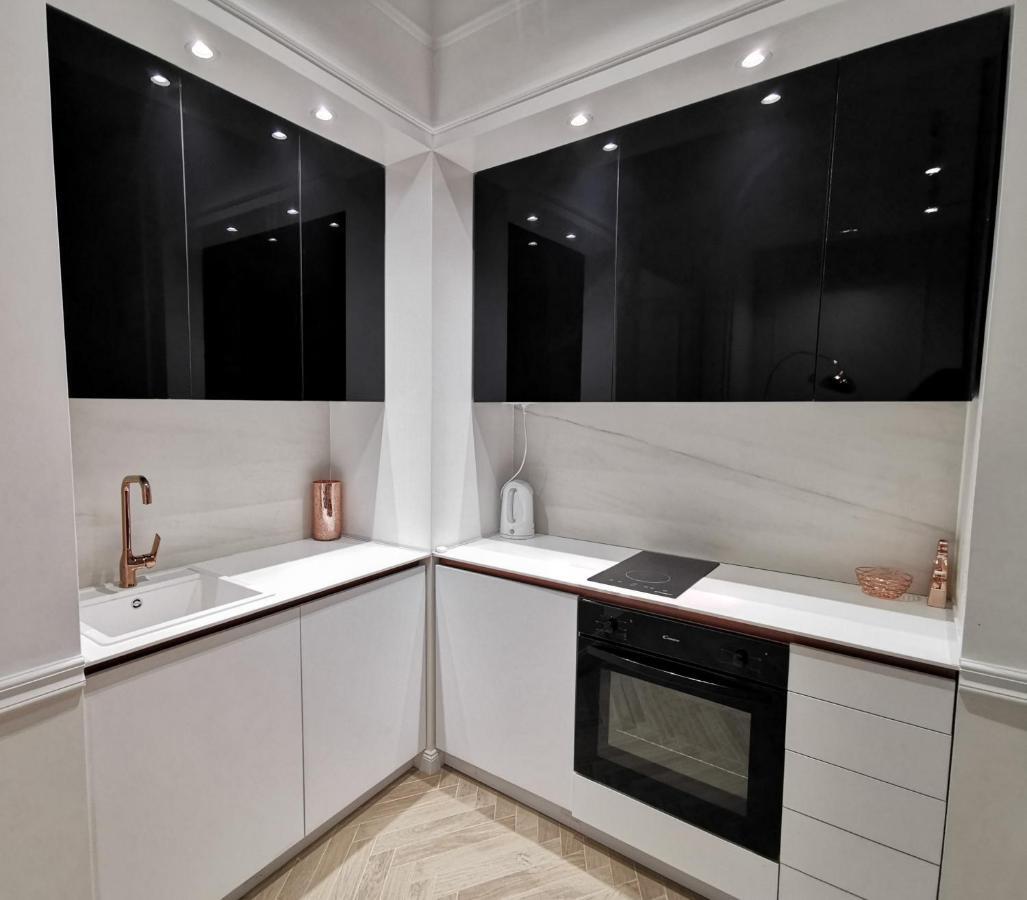 Max Central Apartment Belgrado Exterior foto